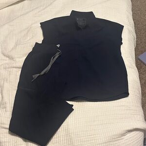 Figs Navy Scrub Rafaela Top xs and yolo skinny  Pants s petite Set